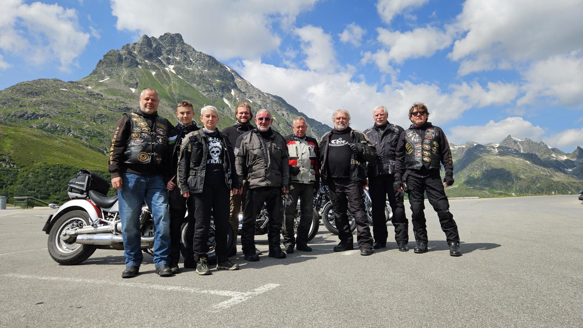 NRW on Tour auf der Bieler Höhe auf der Silvretta Hochalpenstraße angekommen
